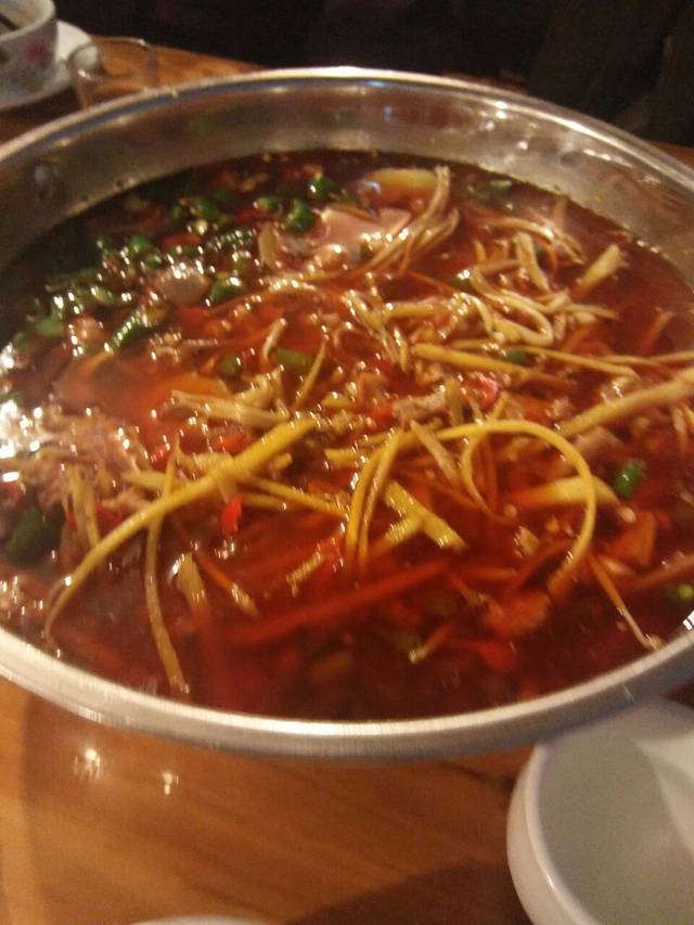 雨佳兴鲜锅兔(高水店)