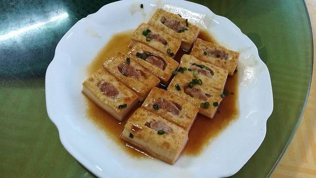 海角城龙楼酒家