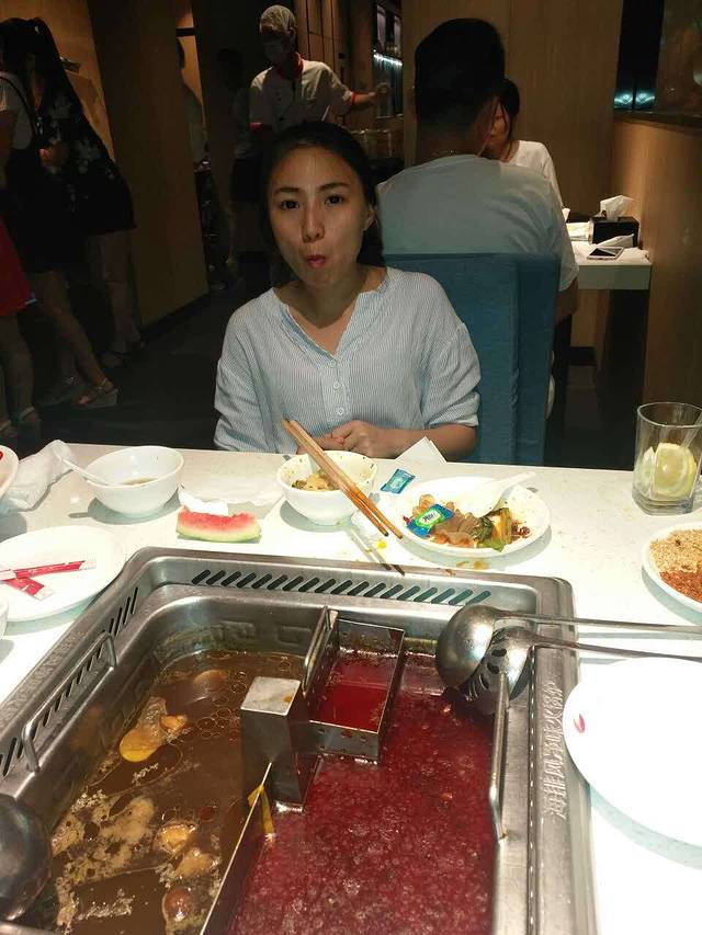 海底捞火锅(曼巴特广场店)