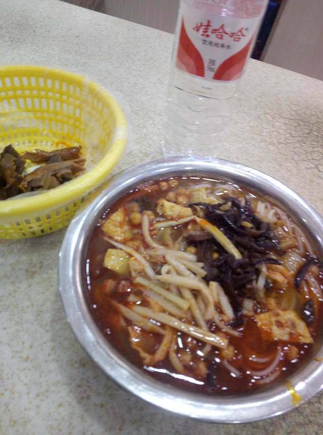 银山林记螺蛳粉(拉堡店)