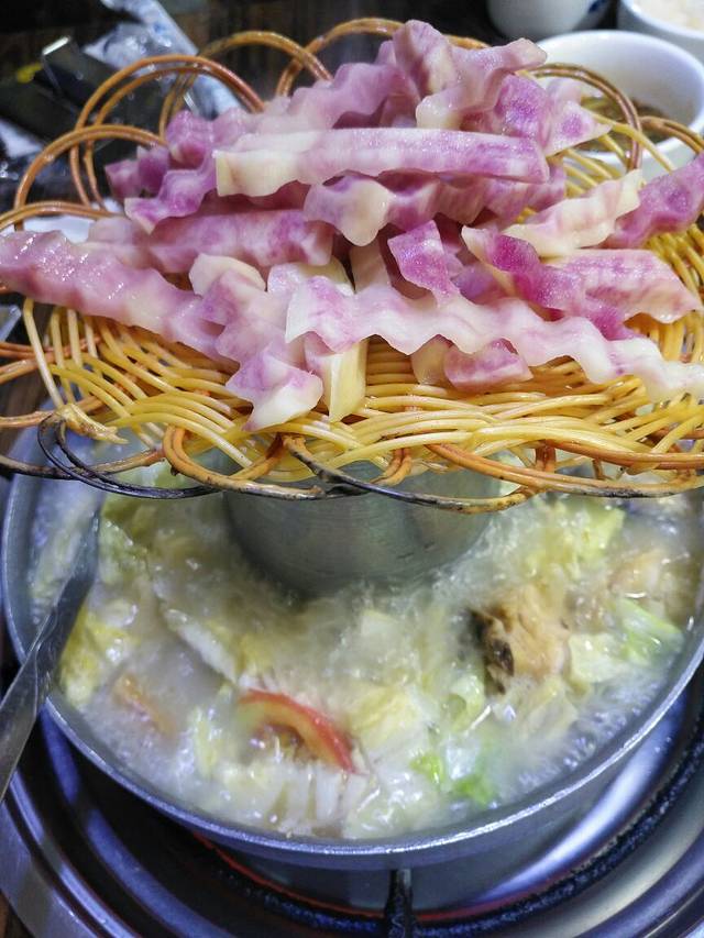 丽江老字号阿超腊排骨火锅