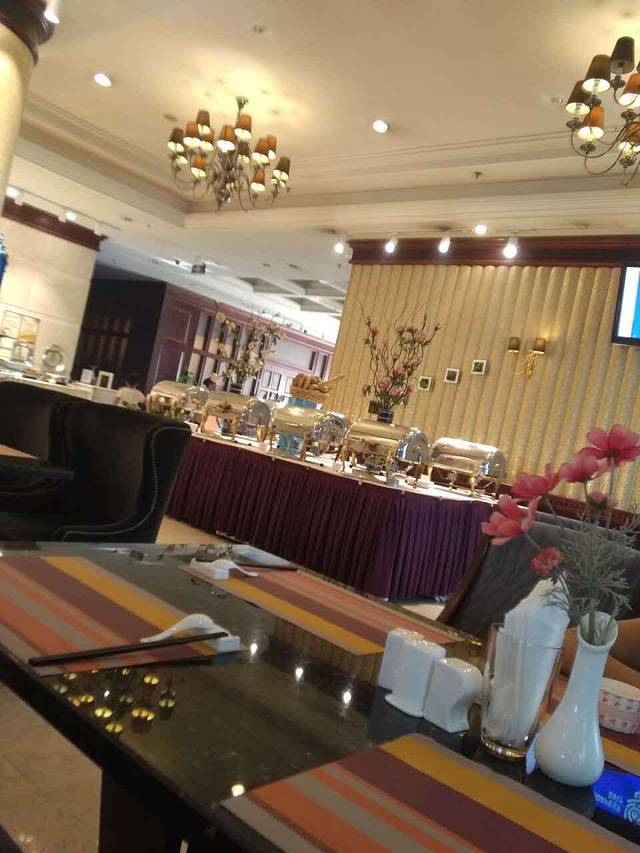 四季佳利酒店自助餐厅