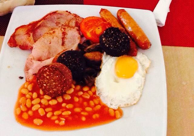 CoMix Cafe Restaurant