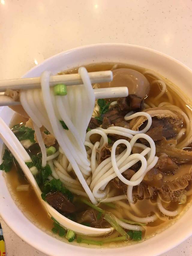 花溪牛肉粉(拱北口岸店)