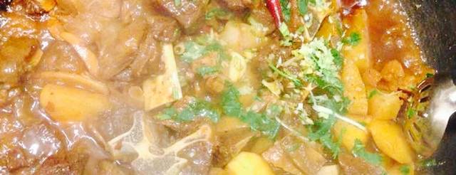 添柴铁锅炖(龙城国际花园店)