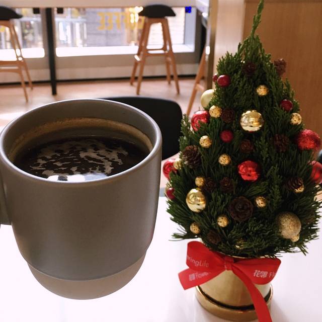 由心咖啡(上海人民广场来福士店)