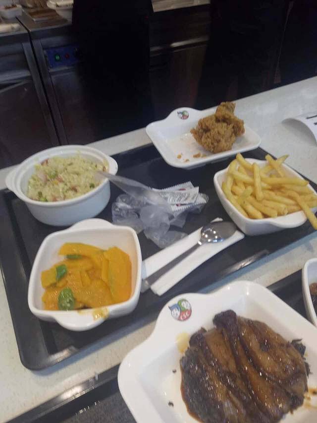 乡村基(鱼洞人民广场店)