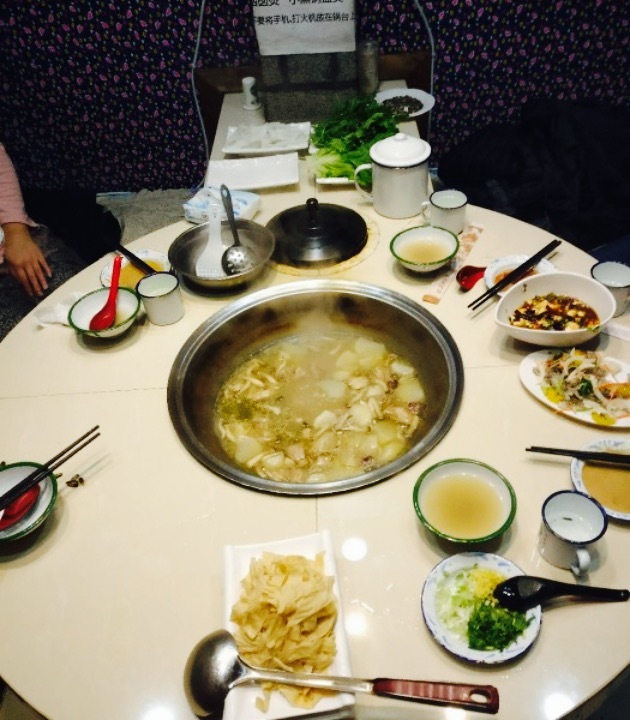 回到从前铁锅烀羊肉