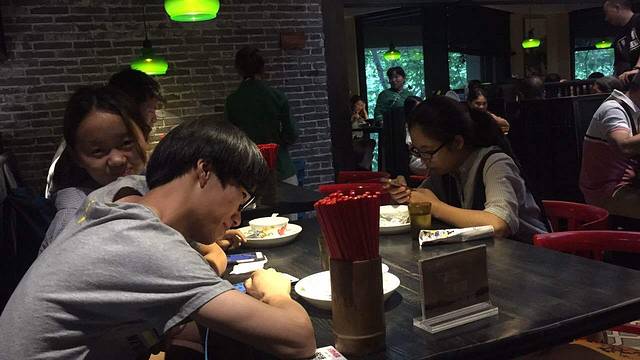 老头儿油爆虾(湖滨银泰in77D区店)