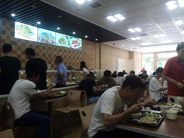 饭小萱快捷餐厅(化纤店)