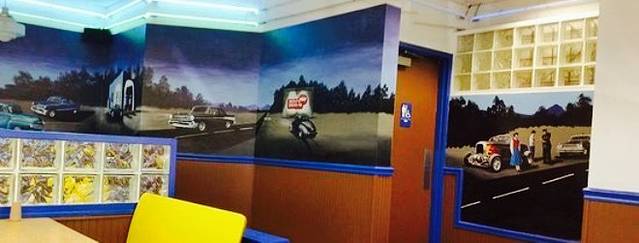 Ricky's Drive-In West