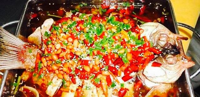 喀什市大草原烤鱼烧烤店