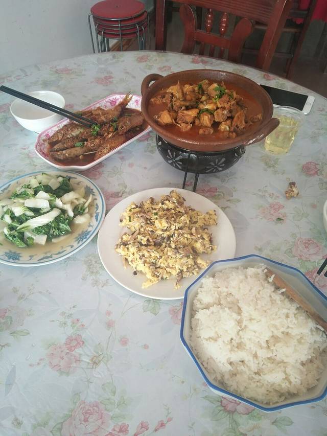 天柱山文娟土菜馆民宿(天柱山店)