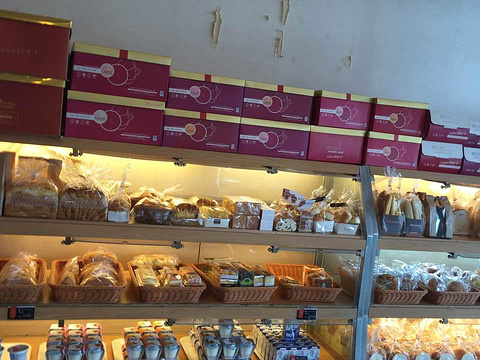 IS YOU BAKERY 伊之友烘焙(三桥店)旅游景点图片