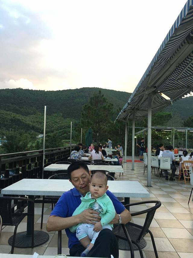 西湾土八灶· 旺山老字号农家菜