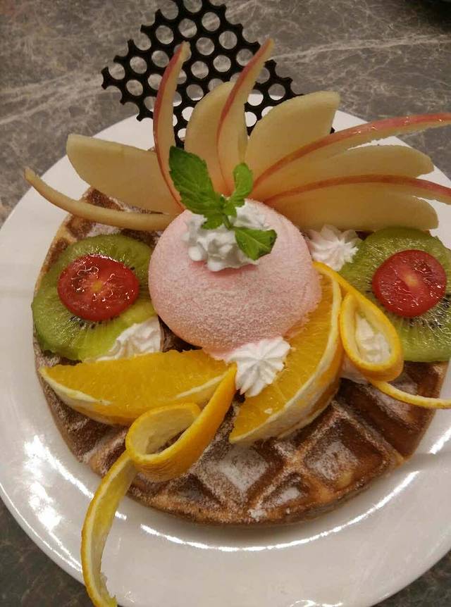 半岛咖啡·花厨(新城百合店)