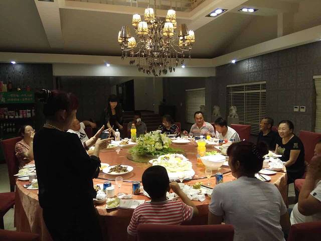 聚宝楼(黄岛东路店)