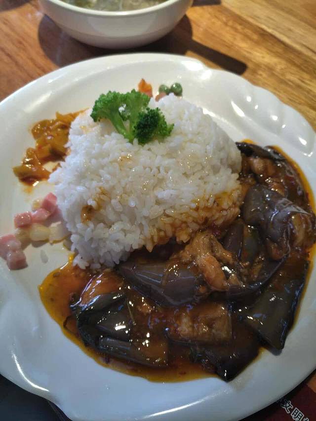 陕十三肉夹馍(乳山利群店)