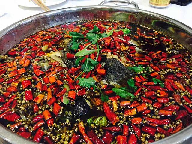 味之绝美蛙鱼火锅(广汉店)