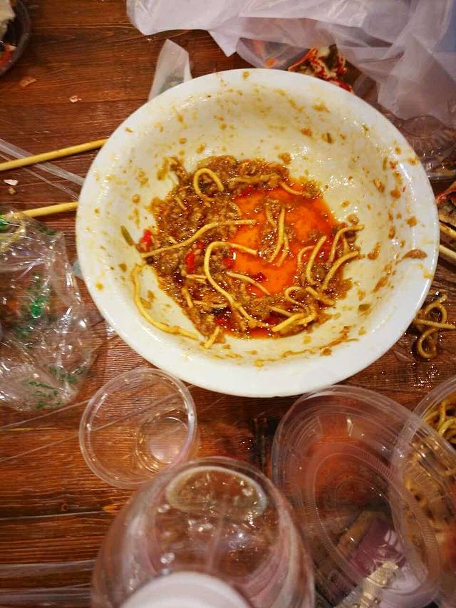 沈记烧烤海鲜(江汉二路店)