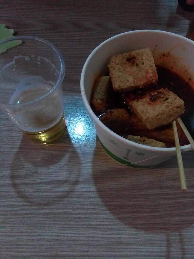 西镇臭豆腐(麦凯乐店)