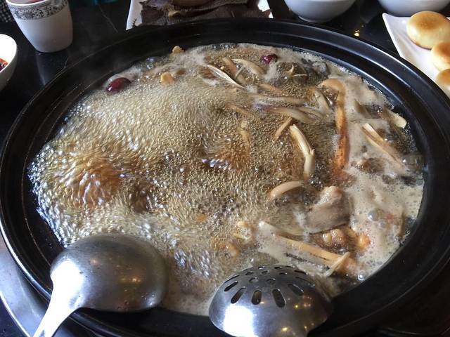 菌王府(溜溜城店)