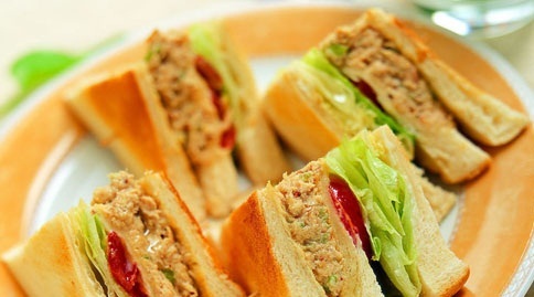 爱纶蛋糕(三八广场店)