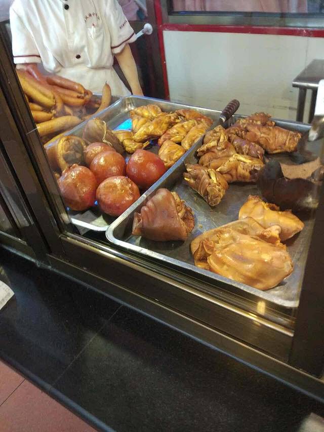 燕风楼烤鸭店(中华店)