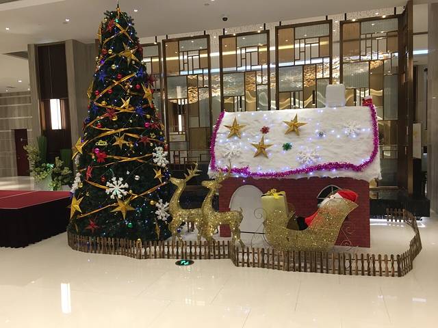 蓝海钧华大饭店·渔歌舫