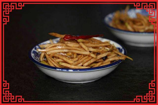 独一居烧麦铜锅涮