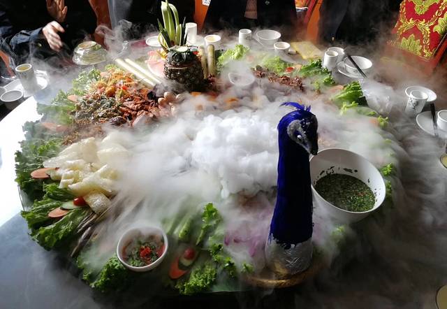 小马果果傣味餐厅(百家商业街店)