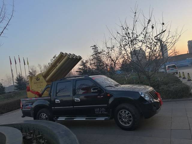 万峰大酒店·万湖西餐厅