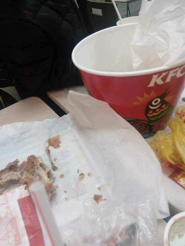 肯德基(宝成路店)