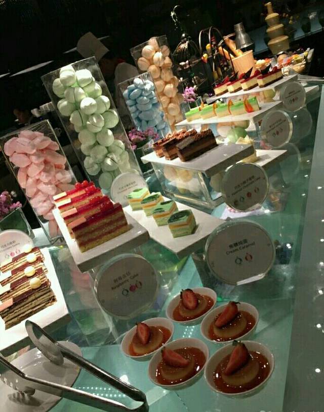 皇冠假日酒店·朱雀咖啡厅