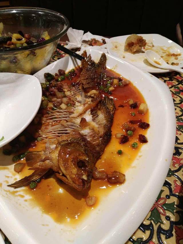 城南往事济南风味主题餐厅(长清园博园恒大绿洲店)