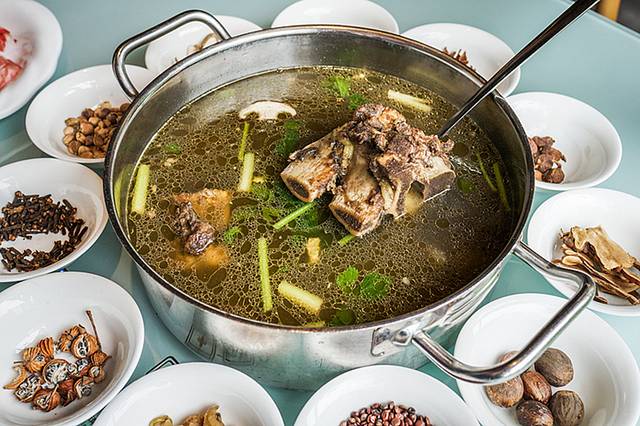 盡膳口福跷脚牛肉火锅(科华北路店)