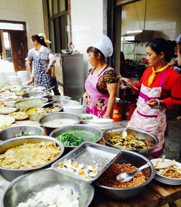 新村餐厅特色大闸蟹