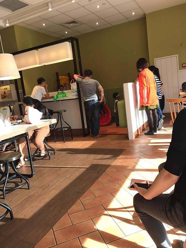 肯德基(宁西路店)