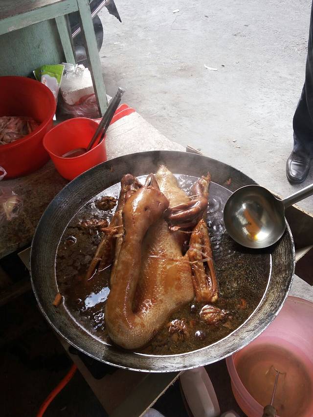 日日香卤鹅饭店·澄海狮头鹅(澄海店)