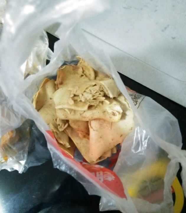 绝味鸭脖(碧云路二店)