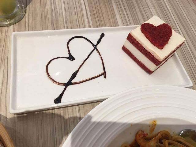 必胜客(高新万达店)