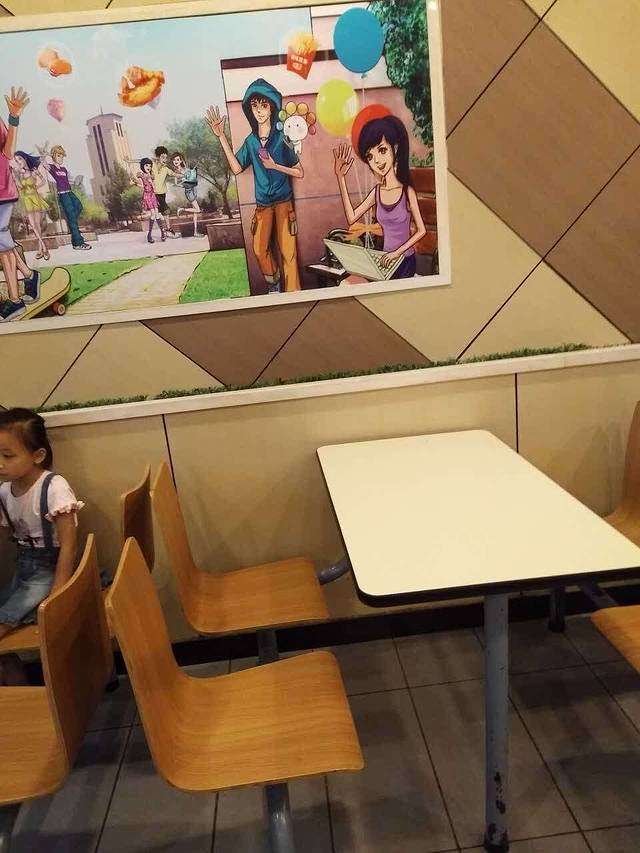 华莱士·全鸡汉堡(公安店)