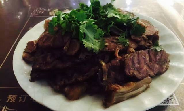 白老七蓬灰牛肉面(临洮店)