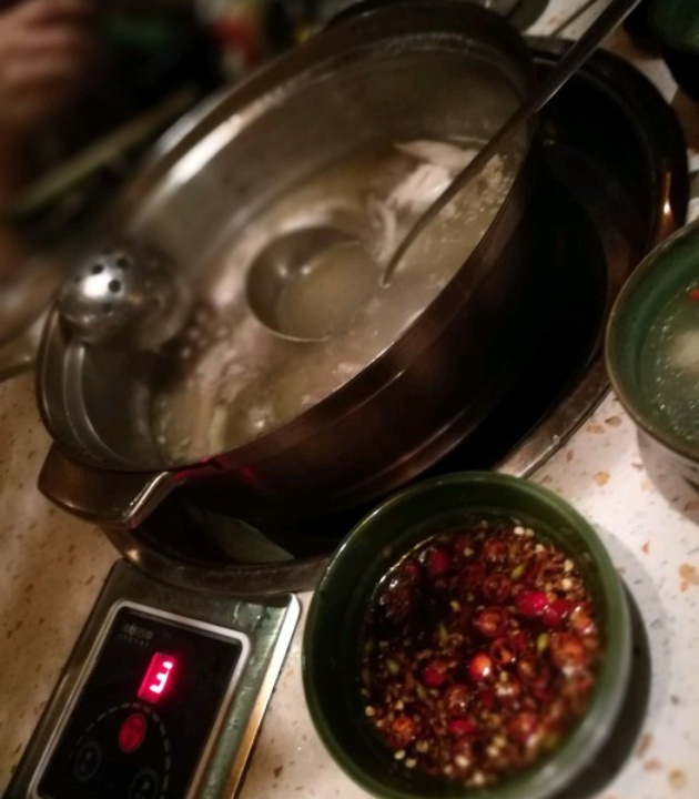 润园四季椰子鸡火锅(KK Mall店)