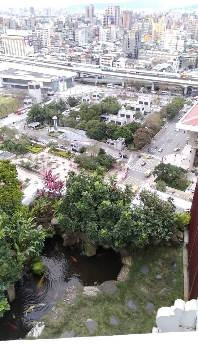 Checkers - 台北凯撒大饭店