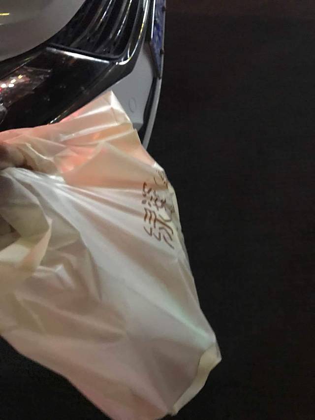 绿姿鲜奶烘焙(东吴店)