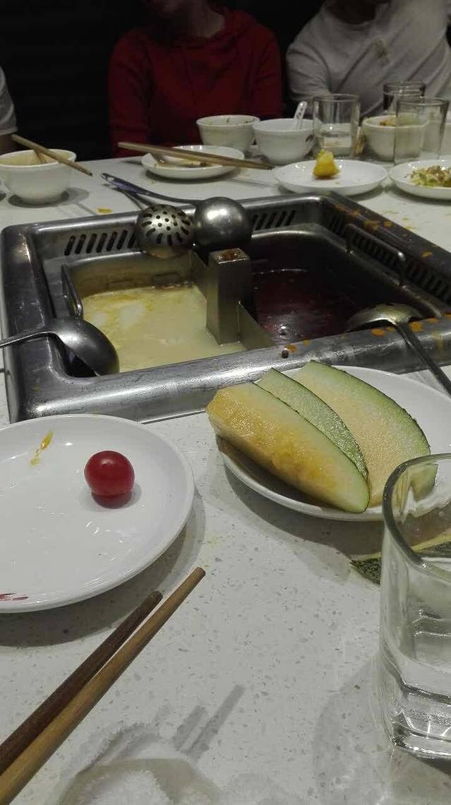 海底捞火锅(新城吾悦广场店)