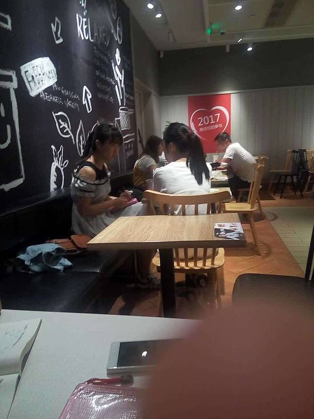 肯德基(新乐山店)