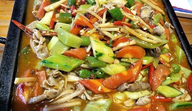 溜溜耙·川派炭火香锅