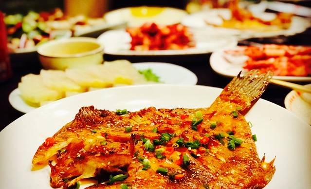 鸭绿江海鲜烧烤大排档(同泰街店)